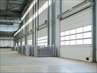 Панорамные секционные ворота Doorhan ISD02 2700x5300 (остекление с перемычками)